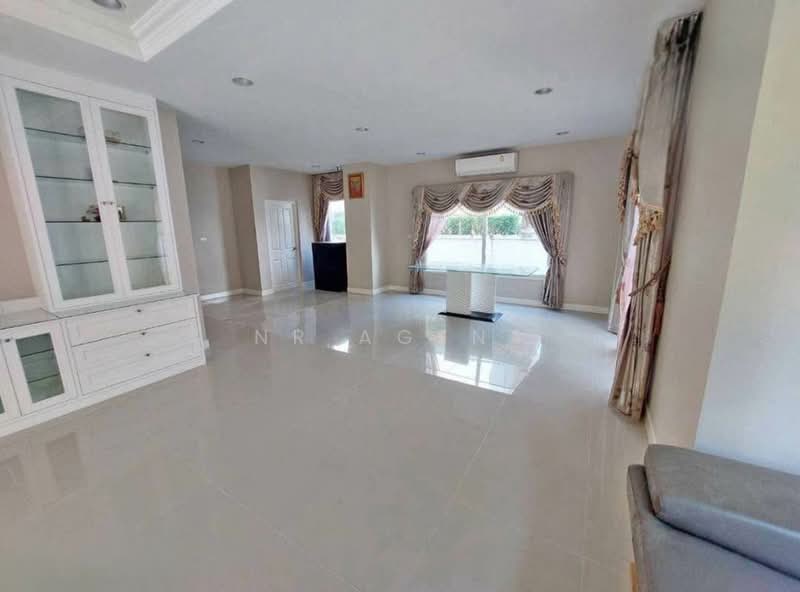 The Centro Onnut-Wongwaen, Bangkok, Lat Krabang Road, Lat Krabang, Bangkok, 3 Bedrooms, 240 sqm, Single Detached House For Sale, by NR AGENT, 500349454 - DDproperty.com