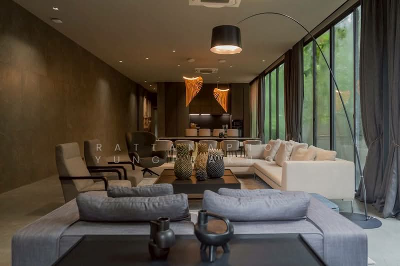 5-BR Villa, Bangkok, Lat Phrao, Bangkok, 5 Bedrooms, 1,500 sqm, Villa For Sale, by Thachaya Buanong, 500349477 - DDproperty.com