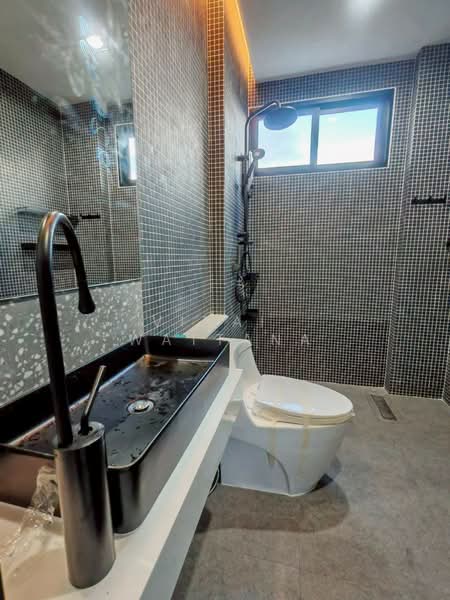 undefined, Bangkok, Phlapphla, Wang Thonglang, Bangkok, 5 Bedrooms, 310 sqm, Single Detached House For Sale, by Vinai  Wattana, 500349478 - DDproperty.com