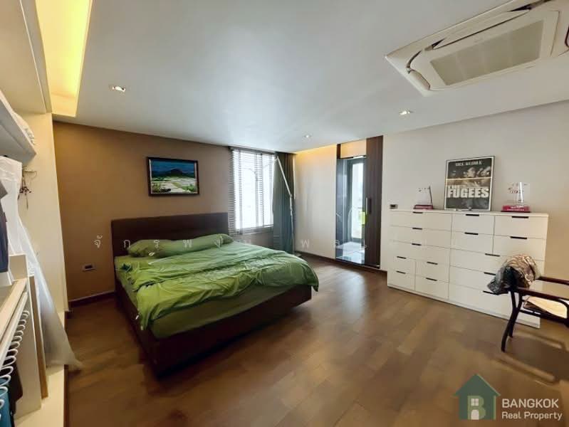 Icon I, Bangkok, Sukhumvit, Khlong Tan Nua, Watthana, Bangkok, 2 Bedrooms, 155 sqm, Condo For Sale, by Chakkrapong Ponyeam, 500349482 - DDproperty.com
