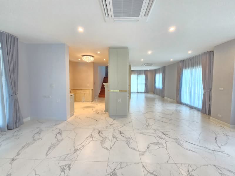 Niyham Boromratchachonnani, Bangkok, Borommaratchachonnani Sala Thammasop, Sala Thammasop, Thawi Watthana, Bangkok, 4 Bedrooms, 490 sqm, Single Detached House For Sale, by ยลศิริ ศรีสกุล, 500349571 - DDproperty.com