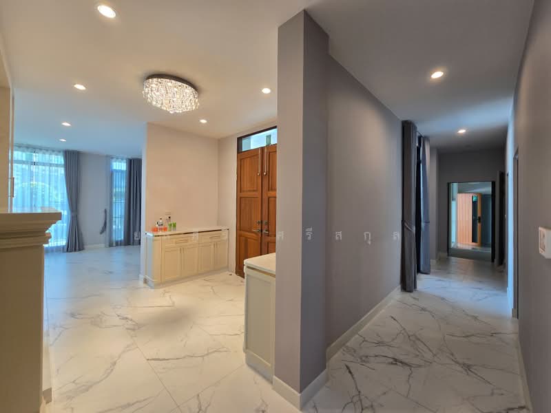 Niyham Boromratchachonnani, Bangkok, Borommaratchachonnani Sala Thammasop, Sala Thammasop, Thawi Watthana, Bangkok, 4 Bedrooms, 490 sqm, Single Detached House For Sale, by ยลศิริ ศรีสกุล, 500349571 - DDproperty.com