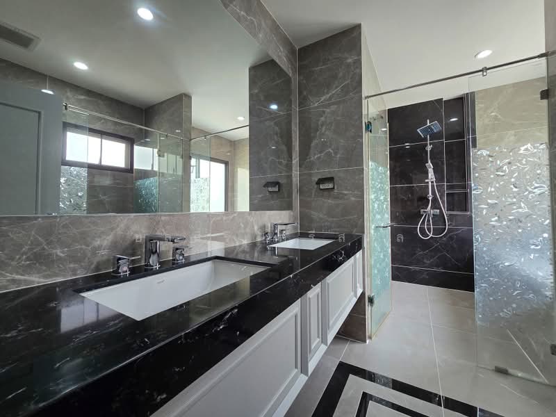 Niyham Boromratchachonnani, Bangkok, Borommaratchachonnani Sala Thammasop, Sala Thammasop, Thawi Watthana, Bangkok, 4 Bedrooms, 490 sqm, Single Detached House For Sale, by ยลศิริ ศรีสกุล, 500349571 - DDproperty.com
