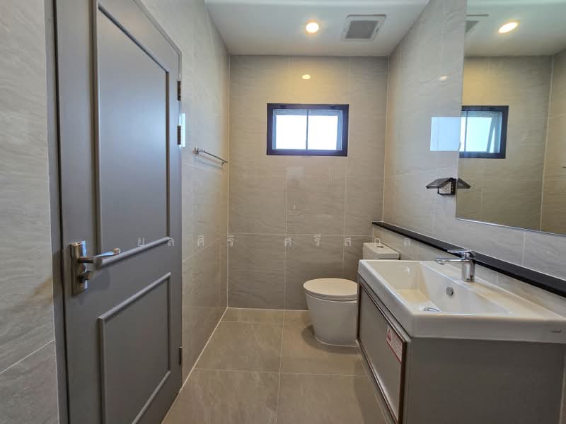 Niyham Boromratchachonnani, Bangkok, Borommaratchachonnani Sala Thammasop, Sala Thammasop, Thawi Watthana, Bangkok, 4 Bedrooms, 490 sqm, Single Detached House For Sale, by ยลศิริ ศรีสกุล, 500349571 - DDproperty.com