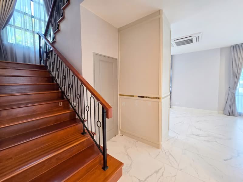 Niyham Boromratchachonnani, Bangkok, Borommaratchachonnani Sala Thammasop, Sala Thammasop, Thawi Watthana, Bangkok, 4 Bedrooms, 440 sqm, Single Detached House For Sale, by ยลศิริ ศรีสกุล, 500349571 - DDproperty.com