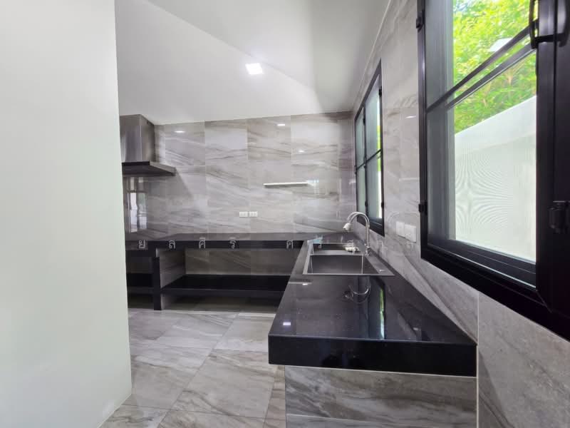 Niyham Boromratchachonnani, Bangkok, Borommaratchachonnani Sala Thammasop, Sala Thammasop, Thawi Watthana, Bangkok, 4 Bedrooms, 440 sqm, Single Detached House For Sale, by ยลศิริ ศรีสกุล, 500349571 - DDproperty.com