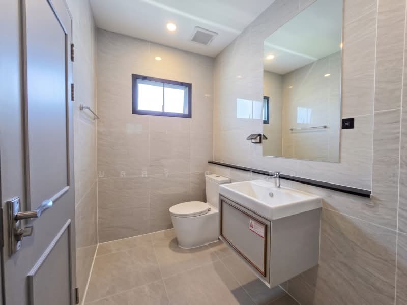 Niyham Boromratchachonnani, Bangkok, Borommaratchachonnani Sala Thammasop, Sala Thammasop, Thawi Watthana, Bangkok, 4 Bedrooms, 440 sqm, Single Detached House For Sale, by ยลศิริ ศรีสกุล, 500349571 - DDproperty.com