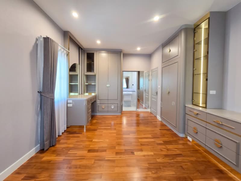 Niyham Boromratchachonnani, Bangkok, Borommaratchachonnani Sala Thammasop, Sala Thammasop, Thawi Watthana, Bangkok, 4 Bedrooms, 440 sqm, Single Detached House For Sale, by ยลศิริ ศรีสกุล, 500349571 - DDproperty.com