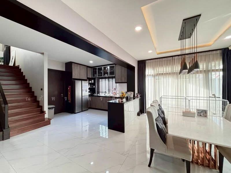 Perfect Masterpiece Sukhumvit 77 : เพอร์เฟค มาสเตอร์พีซ สุขุมวิท 77, สมุทรปราการ, ซอย หมู่บ้านเพอร์เฟคเพลส สุขุมวิท 77, ราชาเทวะ, บางพลี, สมุทรปราการ, 300 ตร.ม., บ้านเดี่ยว ให้เช่า, โดย ณภัทร พรสิริเมธากุล, 500349579 - DDproperty.com