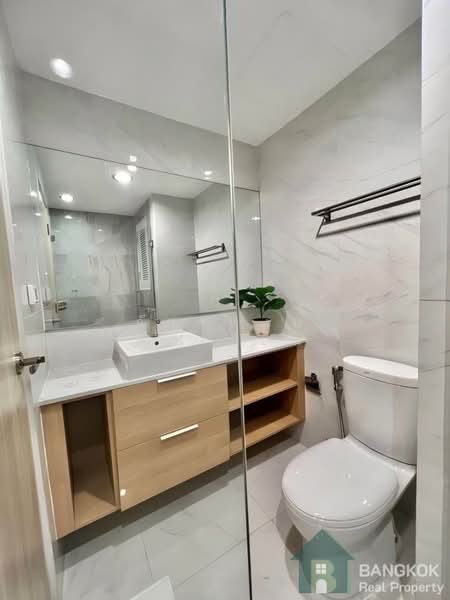 La Cascade, Bangkok, Eakamai, Khlong Tan Nua, Watthana, Bangkok, 4 Bedrooms, 291 sqm, Condo For Sale, by Chakkrapong Ponyeam, 500349638 - DDproperty.com
