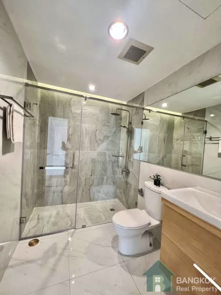 La Cascade, Bangkok, Eakamai, Khlong Tan Nua, Watthana, Bangkok, 4 Bedrooms, 291 sqm, Condo For Sale, by Chakkrapong Ponyeam, 500349638 - DDproperty.com