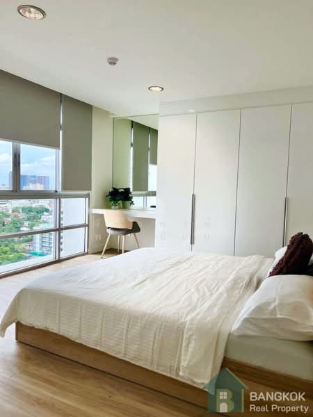 La Cascade, Bangkok, Eakamai, Khlong Tan Nua, Watthana, Bangkok, 4 Bedrooms, 291 sqm, Condo For Sale, by Chakkrapong Ponyeam, 500349638 - DDproperty.com