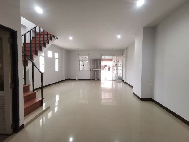 หมู่บ้านเทพประทานพร10 บ่อวิน ศรีราชา ชลบุรี, Chon Buri (Pattaya), Bo Win, Si Racha, Chon Buri (Pattaya), 2 Bedrooms, 121 sqm, Townhouse For Sale, by The Best Property แอร์, 500349655 - DDproperty.com