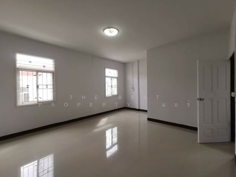 หมู่บ้านเทพประทานพร10 บ่อวิน ศรีราชา ชลบุรี, Chon Buri (Pattaya), Bo Win, Si Racha, Chon Buri (Pattaya), 2 Bedrooms, 121 sqm, Townhouse For Sale, by The Best Property แอร์, 500349655 - DDproperty.com