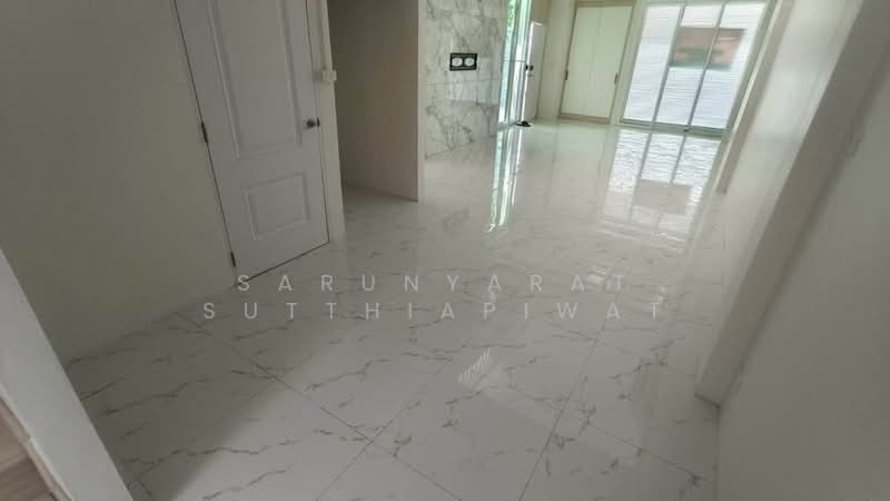 4-BR Townhouse, Bangkok, Lat Phrao, Bangkok, 4 Bedrooms, 200 sqm, Townhouse For Rent, by Sarunyarat Sutthiapiwat, 500349671 - DDproperty.com