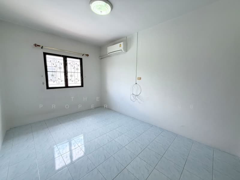 ลินดาเฮ้าส์ พานทอง, Chon Buri (Pattaya), Nong Kakha, Phan Thong, Chon Buri (Pattaya), 2 Bedrooms, 90 sqm, Townhouse For Sale, by The Best Property ไข่นุ้ย, 500349696 - DDproperty.com