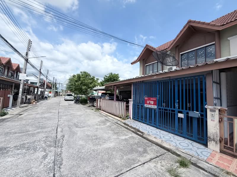 ลินดาเฮ้าส์ พานทอง, Chon Buri (Pattaya), Nong Kakha, Phan Thong, Chon Buri (Pattaya), 2 Bedrooms, 90 sqm, Townhouse For Sale, by The Best Property ไข่นุ้ย, 500349696 - DDproperty.com