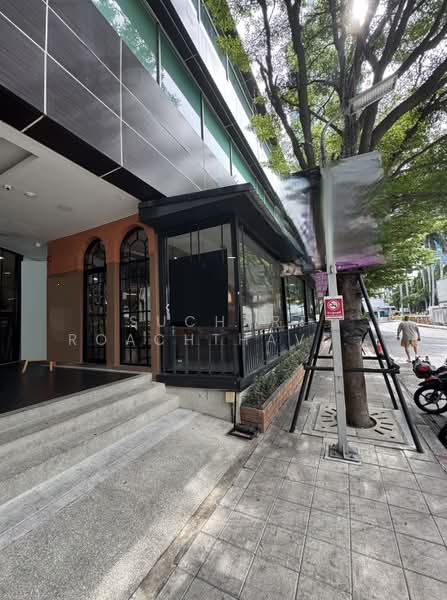 ให้เช่า พื้นที่พาณิชย์ขนาด 114 ตารางเมตร ย่านพร้อมพงษ์, กรุงเทพ, Sukhumvit, คลองเตย, กรุงเทพ, 114 ตร.ม., พื้นที่ขายของ ให้เช่า, โดย Suchart Roachthavilit, 500349709 - DDproperty.com