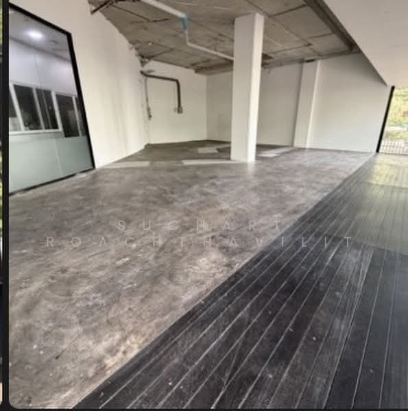 For Rent Commercial Space size 114 sqm, Phrom Phong area, Bangkok, Sukhumvit, Khlong Toei, Khlong Toei, Bangkok, , 114 sqm, Retail Space For Rent, by Suchart Roachthavilit, 500349709 - DDproperty.com