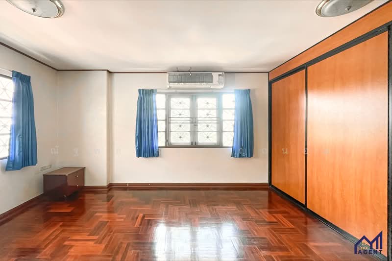Wararom Phetkasem 81 (Bangbon 5), Bangkok, Bang Bon 5 Road, Bang Bon, Bangkok, 3 Bedrooms, 170 sqm, Single Detached House For Sale, by NATTHAPOL Sakulboontanom, 500349750 - DDproperty.com