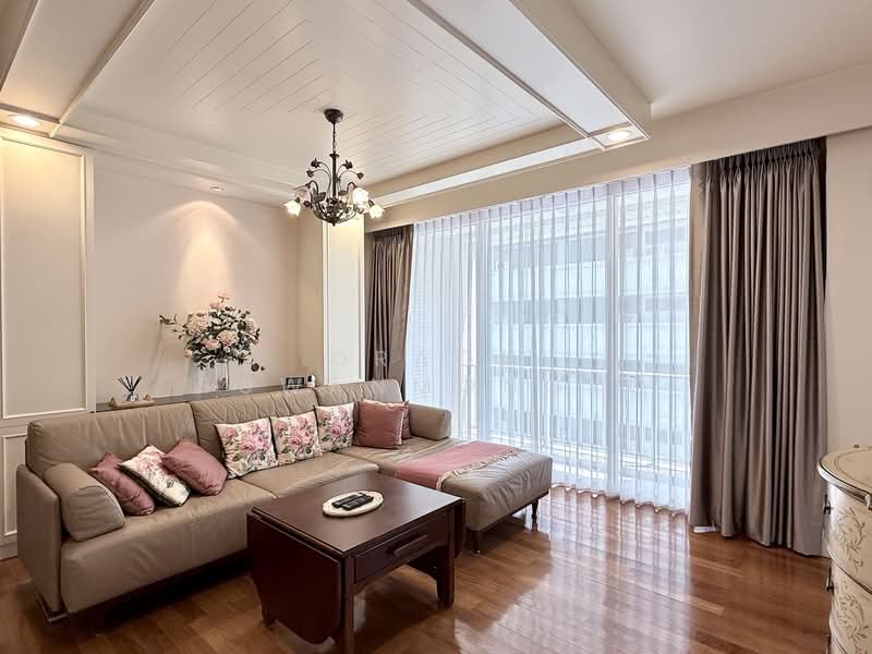 Langsuan Ville, Bangkok, 50 Soi Langsuan, Lumphini, Pathum Wan, Bangkok, 1 Bedroom, 97 sqm, Condo For Sale, by Oraon Suwanmongko, 500349766 - DDproperty.com