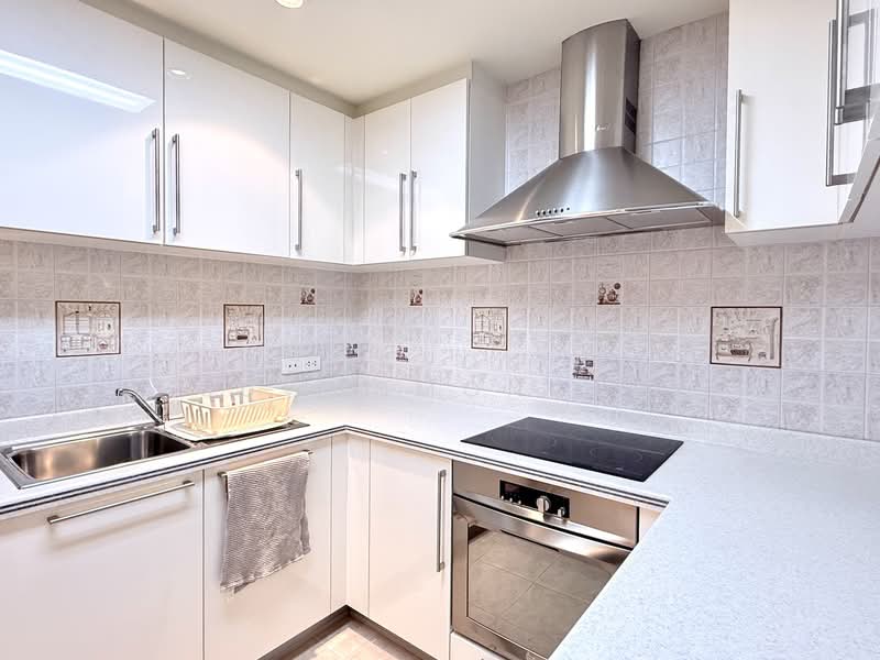Langsuan Ville, Bangkok, 50 Soi Langsuan, Lumphini, Pathum Wan, Bangkok, 1 Bedroom, 97 sqm, Condo For Sale, by Oraon Suwanmongko, 500349766 - DDproperty.com