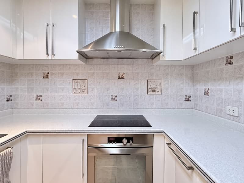 Langsuan Ville, Bangkok, 50 Soi Langsuan, Lumphini, Pathum Wan, Bangkok, 1 Bedroom, 97 sqm, Condo For Sale, by Oraon Suwanmongko, 500349766 - DDproperty.com