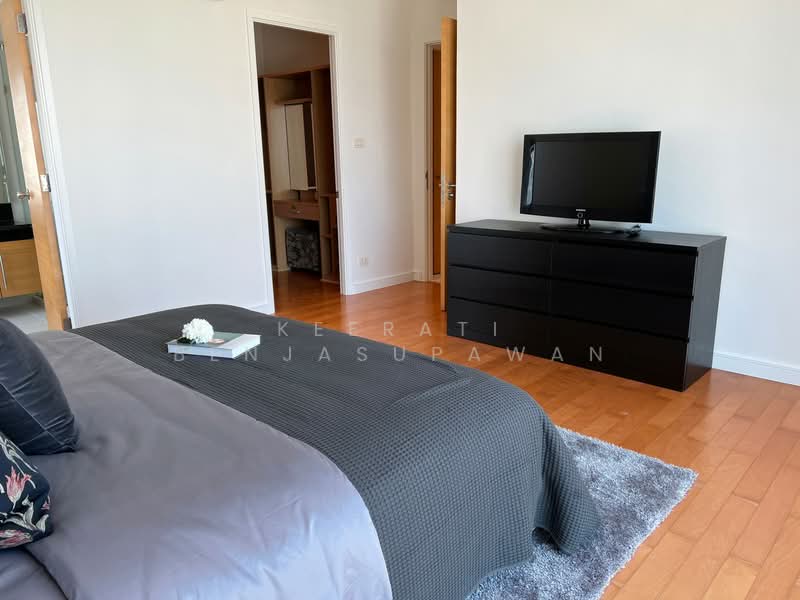 Fullerton Sukhumvit, Bangkok, Sukhumvit Road, Khlong Tan Nua, Watthana, Bangkok, 2 Bedrooms, 105 sqm, Condo For Rent, by Keerati Benjasupawan, 500349768 - DDproperty.com