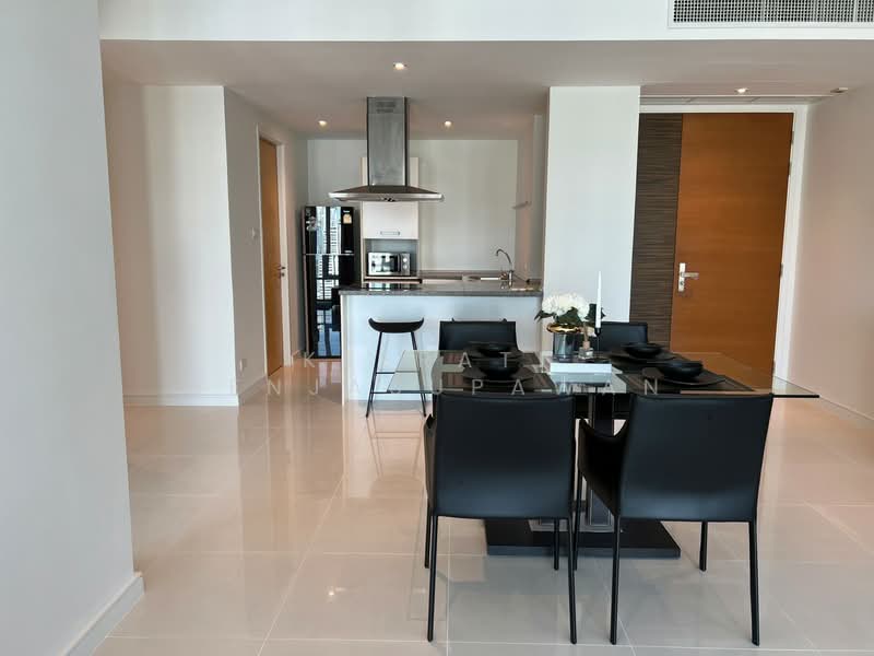Fullerton Sukhumvit, Bangkok, Sukhumvit Road, Khlong Tan Nua, Watthana, Bangkok, 2 Bedrooms, 105 sqm, Condo For Rent, by Keerati Benjasupawan, 500349768 - DDproperty.com
