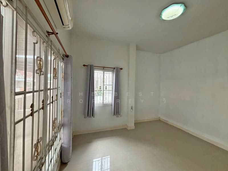 หมู่บ้านอยู่สบาย พานทอง, Chon Buri (Pattaya), Nong Kakha, Phan Thong, Chon Buri (Pattaya), 3 Bedrooms, 100 sqm, Single Detached House For Sale, by The Best Property วิ, 500349792 - DDproperty.com