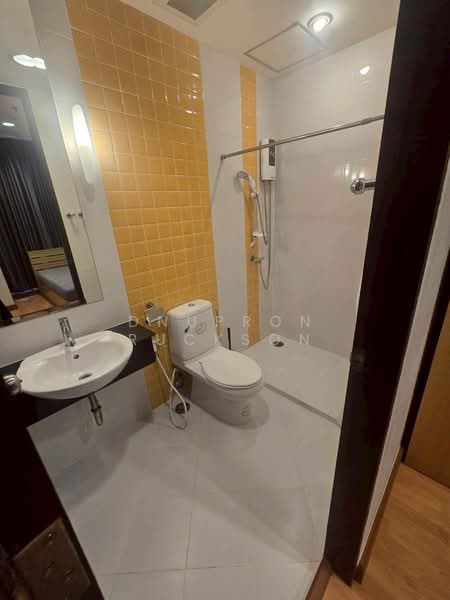 Citi Smart Sukhumvit 18, Bangkok, 366 Soi Sukhumvit 18, Sukhumvit Road, Khlong Toei, Bangkok, 2 Bedrooms, 85 sqm, Condo For Rent, by Dnupron Ruckson, 500349809 - DDproperty.com