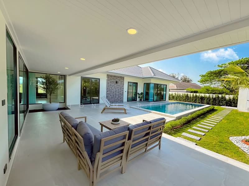 Terra The Exclusive, Prachuap Khiri Khan, Hua Hin, Prachuap Khiri Khan, 4 Bedrooms, 285 sqm, Villa For Sale, by Jon Martin, 500349908 - DDproperty.com