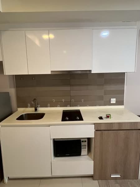 Maestro 03 Ratchada-Rama 9, Bangkok, Soi Ratchadaphisek 3 Ratchadaphisek Road, Din Daeng, Bangkok, 1 Bedroom, 33 sqm, Condo For Rent, by วรกร สิทธิลู่ตระกูล, 500349913 - DDproperty.com
