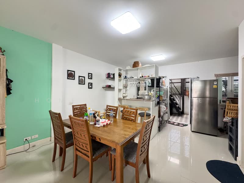 De Siam Suanluang Rama 9, Bangkok, Dok Mai, Prawet, Bangkok, 3 Bedrooms, 120 sqm, Townhouse For Sale, by HOME Real Estate Service, 500349922 - DDproperty.com
