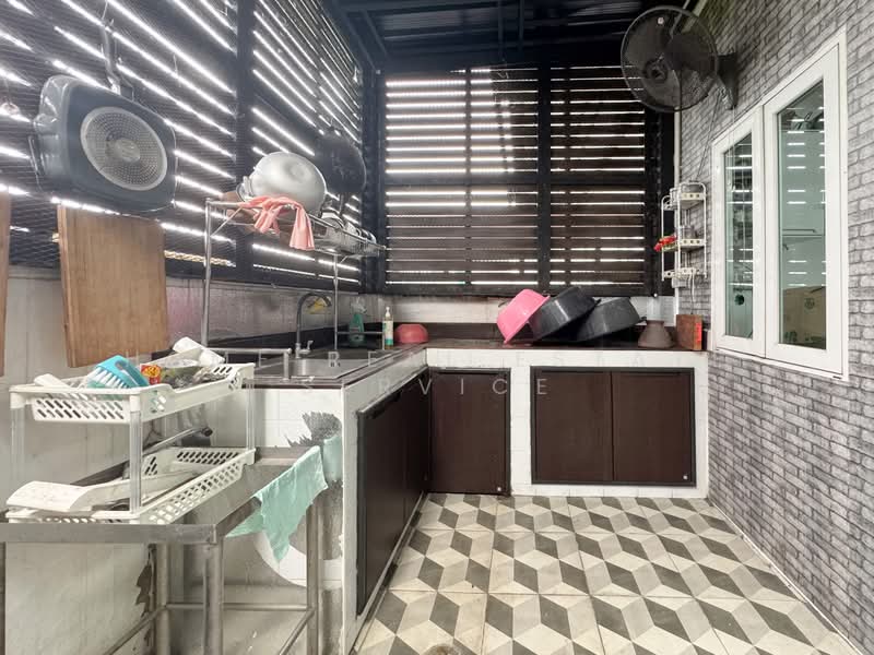 De Siam Suanluang Rama 9, Bangkok, Dok Mai, Prawet, Bangkok, 3 Bedrooms, 120 sqm, Townhouse For Sale, by HOME Real Estate Service, 500349922 - DDproperty.com