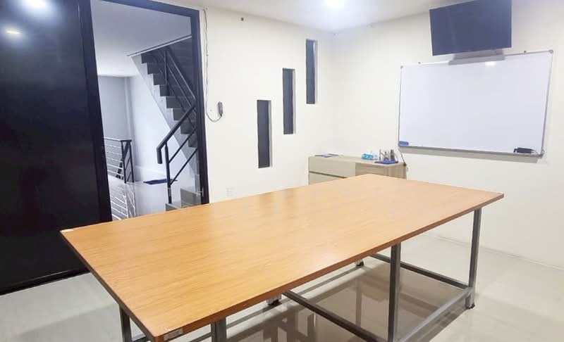 อาคารพาณิชย์บางน้ำเปรี้ยว ฉะเชิงเทรา, Chachoengsao, Bang Nam Prieo, Chachoengsao, , 326 sqm, Shophouse For Sale, by The Best Property ยุ้ย, 500349968 - DDproperty.com