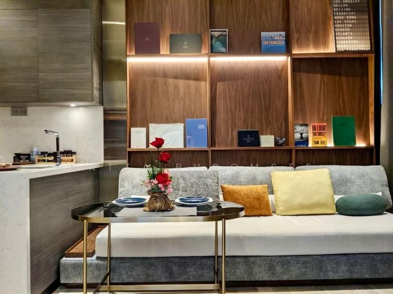 The Esse Asoke, Bangkok, 333 Soi Sukhumvit 21, Sukhumvit Road, Khlongtoei Nua, Watthana, Bangkok, 1 Bedroom, 37 sqm, Condo For Rent, by Natta Buromsee, 500349982 - DDproperty.com