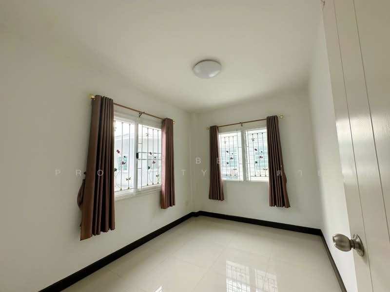 หมู่บ้านประภัสสร พรีซีโอ พลัสวัน (Prapassorn Preseo Plus One), Chon Buri (Pattaya), Nong Tamlung, Phan Thong, Chon Buri (Pattaya), 3 Bedrooms, 85 sqm, Townhouse For Sale, by The Best Property ต่าย, 500350049 - DDproperty.com