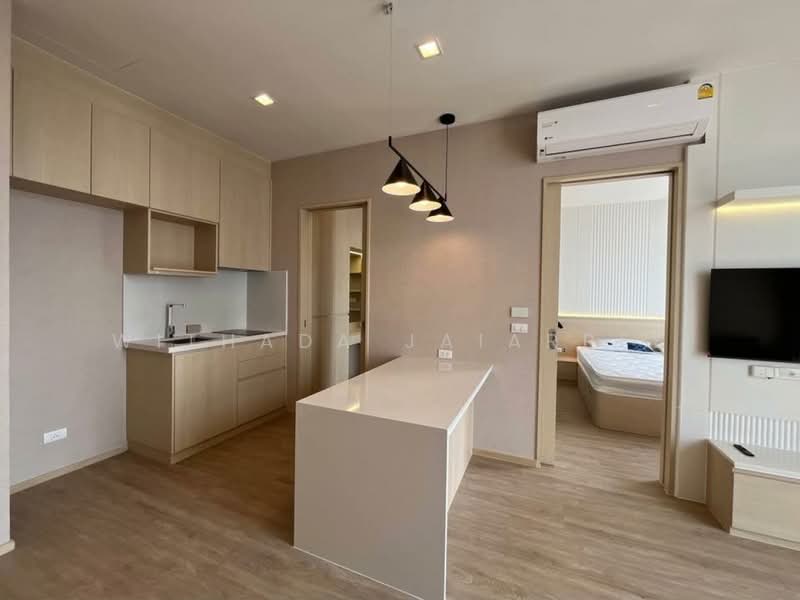 Noble State 39, Bangkok, 35 Soi Sukhumvit 39, Khlong Tan Nua, Watthana, Bangkok, 1 Bedroom, 44 sqm, Condo For Rent, by Withada Jaiarree, 500350069 - DDproperty.com