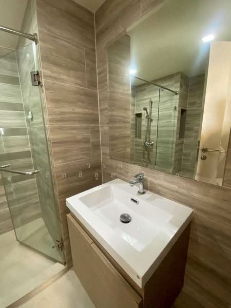 Maestro 03 Ratchada-Rama 9, Bangkok, Soi Ratchadaphisek 3 Ratchadaphisek Road, Din Daeng, Bangkok, 1 Bedroom, 32 sqm, Condo For Rent, by วรกร สิทธิลู่ตระกูล, 500350075 - DDproperty.com