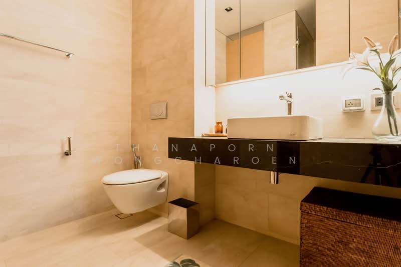 Saladaeng Residences, Bangkok, 29/1 North Sathorn Road, Silom, Bang Rak, Bangkok, 1 Bedroom, 68 sqm, Condo For Sale, by Thanaporn Wongcharoen, 500350080 - DDproperty.com