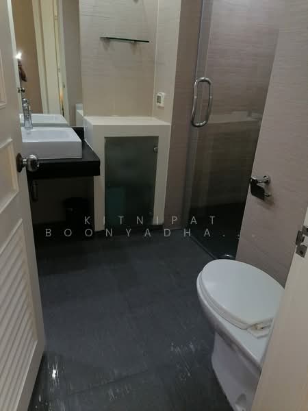 President Park Sukhumvit 24, Bangkok, 99 Sukhumvit 24 Alley, Khlongtoei Nua, Watthana, Bangkok, 3 Bedrooms, 263 sqm, Condo For Rent, by Kitnipat Boonyadhammakul, 500350081 - DDproperty.com