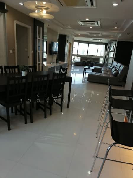 President Park Sukhumvit 24, Bangkok, 99 Sukhumvit 24 Alley, Khlongtoei Nua, Watthana, Bangkok, 3 Bedrooms, 263 sqm, Condo For Rent, by Kitnipat Boonyadhammakul, 500350081 - DDproperty.com