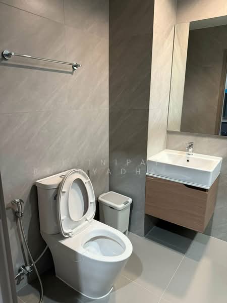 IDEO Sukhumvit Rama 4, Bangkok, Soi Sukhumvit 44, Sukhumvit Road, Phra Kanong, Khlong Toei, Bangkok, 1 Bedroom, 30 sqm, Condo For Rent, by Kitnipat Boonyadhammakul, 500350093 - DDproperty.com