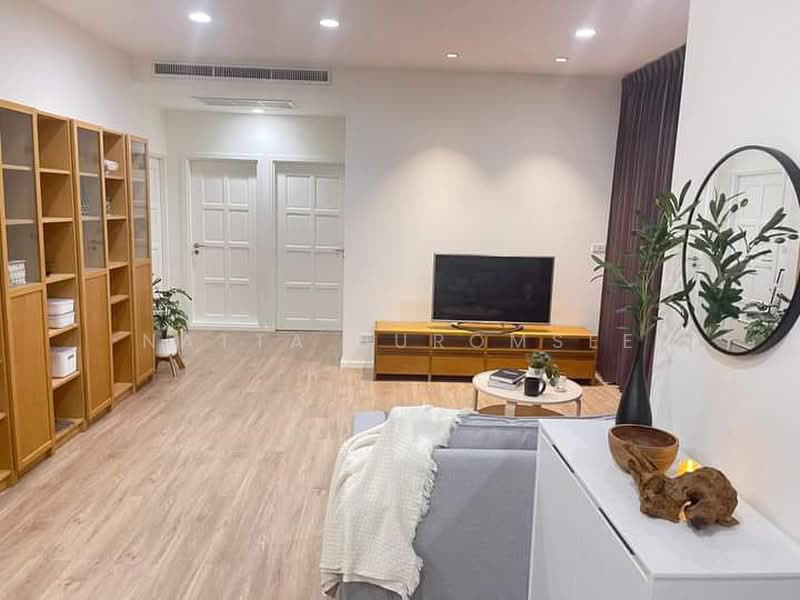 Noble Ora, Bangkok, Soi Sukhumvit 55, Sukhumvit Road, Khlong Tan Nua, Watthana, Bangkok, 2 Bedrooms, 115 sqm, Condo For Rent, by Natta Buromsee, 500350110 - DDproperty.com