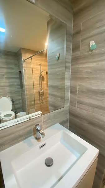 Maestro 03 Ratchada-Rama 9, Bangkok, Soi Ratchadaphisek 3 Ratchadaphisek Road, Din Daeng, Bangkok, 1 Bedroom, 34 sqm, Condo For Rent, by วรกร สิทธิลู่ตระกูล, 500350125 - DDproperty.com
