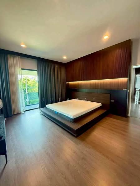 Setthasiri-Krungthep Kreetha 2, Bangkok, Krungthep Kreetha Road, Hua Mak, Bang Kapi, Bangkok, 4 Bedrooms, 280 sqm, Single Detached House For Rent, by Jutarat Jitmun, 500350139 - DDproperty.com