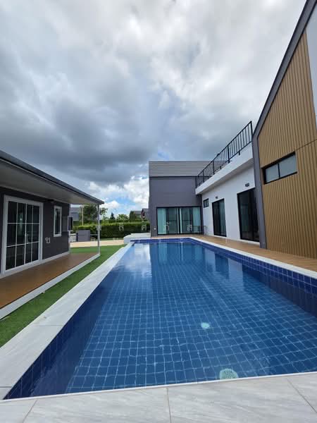 MountainBreeze Pool Villa Khaoyai, Nakhon Ratchasima, Khlong Muang, Pak Chong, Nakhon Ratchasima, 5 Bedrooms, 250 sqm, Villa For Rent, by พลิศภัสร์ โชคธนวีระกานต์, 500350178 - DDproperty.com