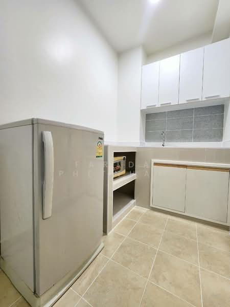 Garden Asoke-Rama 9, Bangkok, Chaturathit Road, Bang Kapi, Huai Khwang, Bangkok, 1 Bedroom, 33 sqm, Condo For Sale, by Farida Phetnuam, 500350207 - DDproperty.com