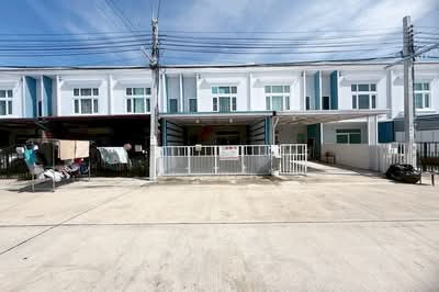 ขาย - Gusto Town Home Petkasem - Thaweewattana : กัสโต้ ทาวน์โฮม เพชรเกษม - ทวีวัฒนา, กรุงเทพ